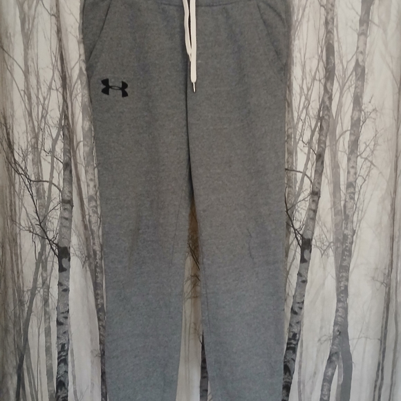 Under Armour Pants - Under Armour Heather Gray Joggers